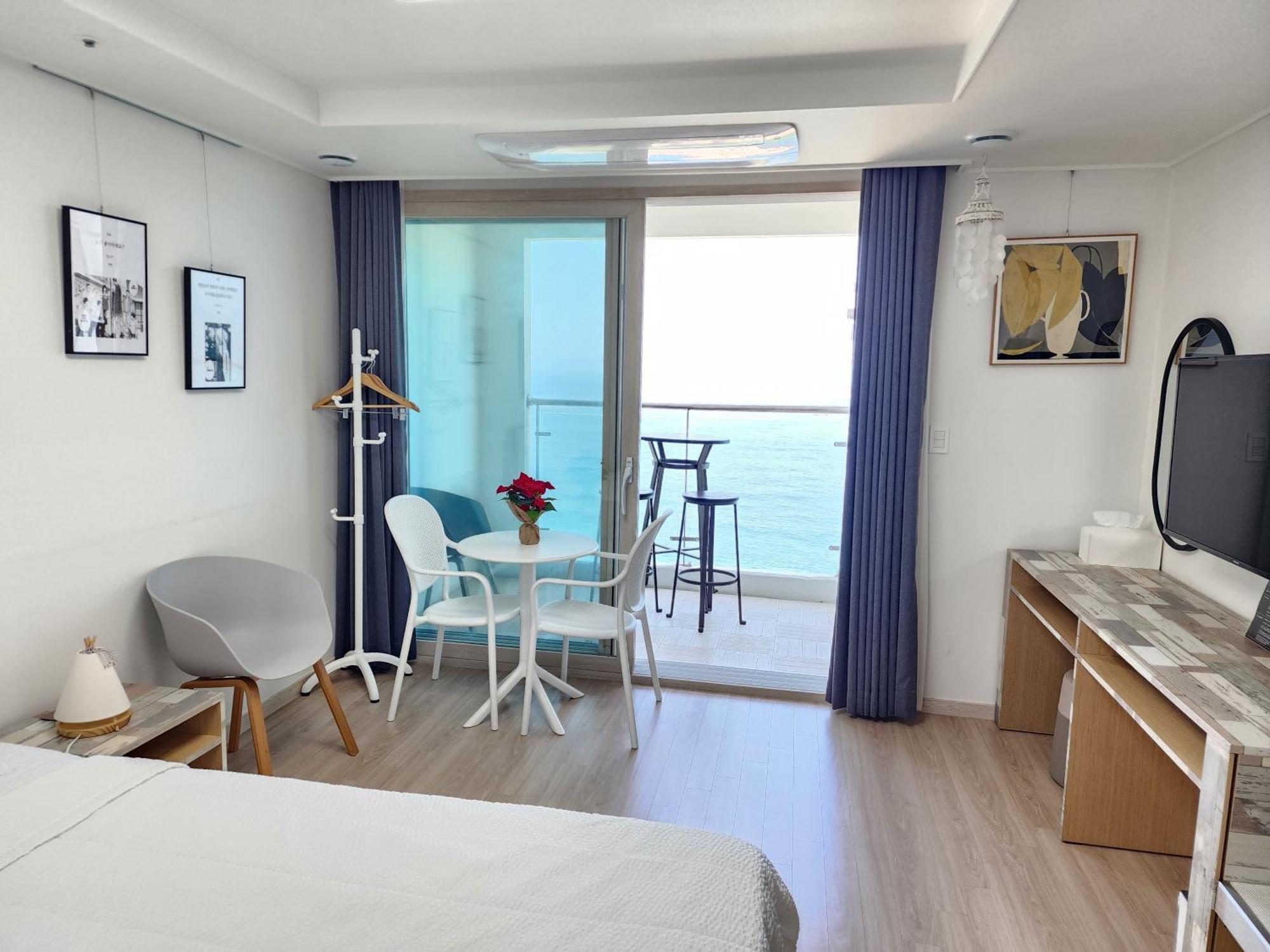 Sokcho Summitbay 1807 "Ocean View" Aparthotel Ngoại thất bức ảnh