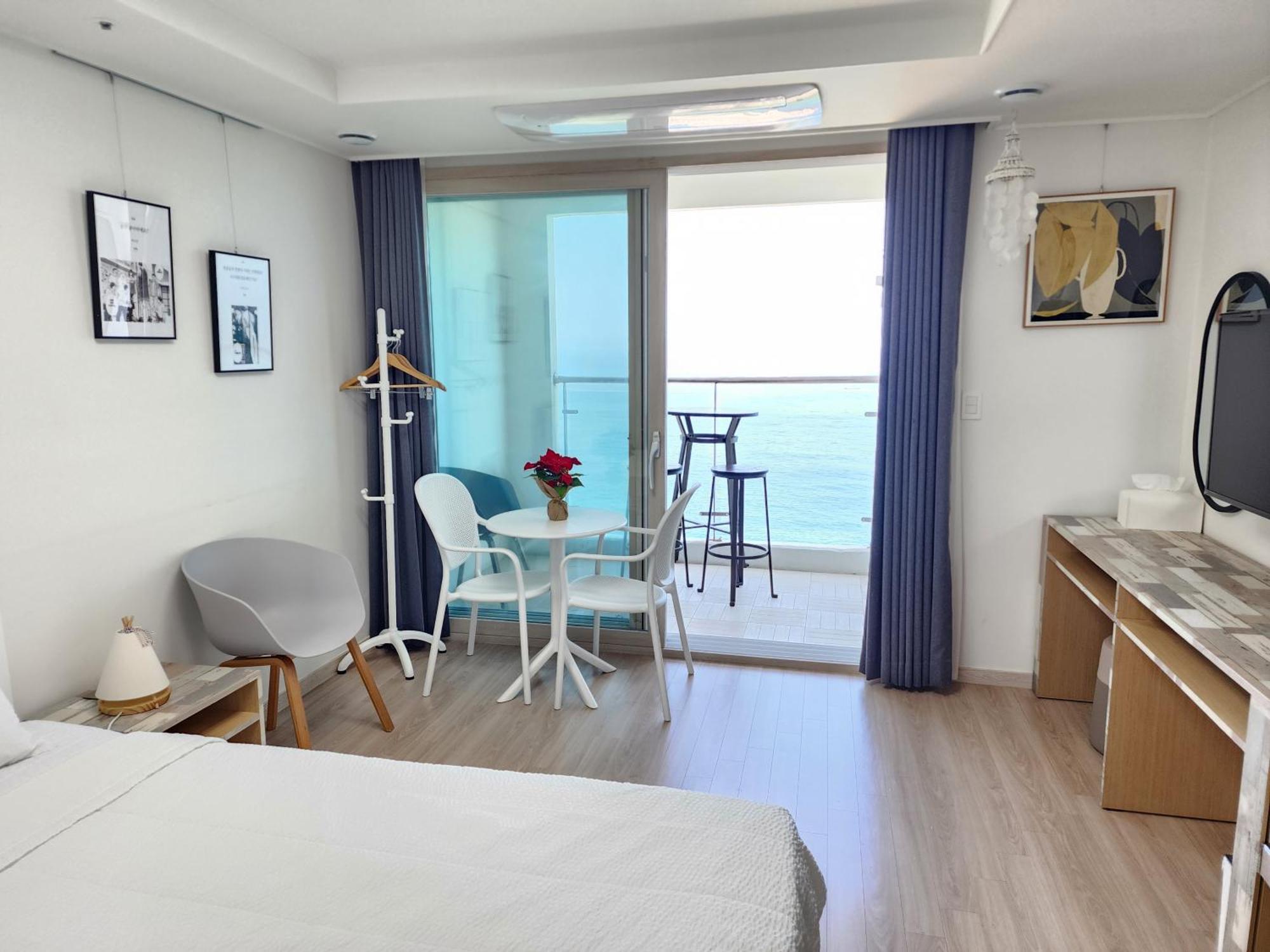 Sokcho Summitbay 1807 "Ocean View" Aparthotel Ngoại thất bức ảnh